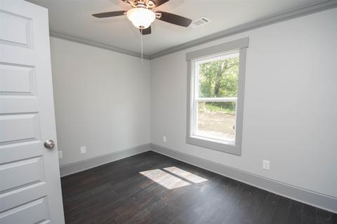 113 E Crovat St, Lagrange, GA 30241 photo 9