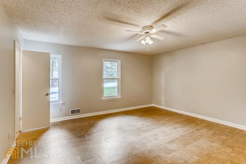 2073 Pond Rd, Duluth, GA 30096 photo 18