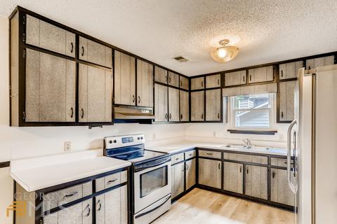 2073 Pond Rd, Duluth, GA 30096 photo 11