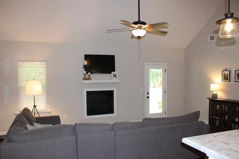 149 Oak Haven Ln, Barnesville, GA 30204 photo 9