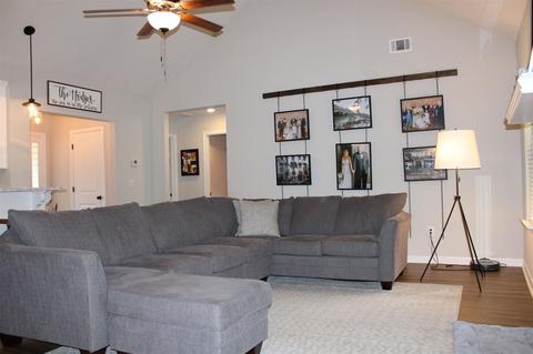 149 Oak Haven Ln, Barnesville, GA 30204 photo 8