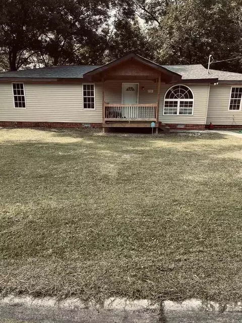 2760 Nancy Dr, Macon, GA 31206 photo 1