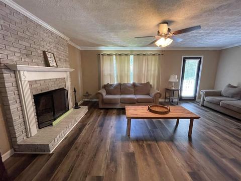 210 Sturbridge Dr, Lagrange, GA 30240 photo 9
