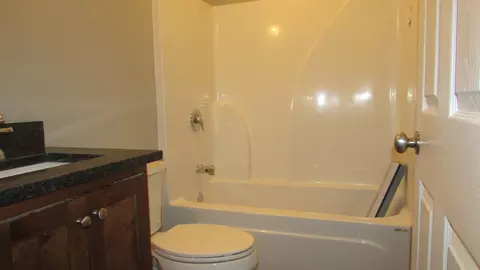 109 Weathers Dr, Lagrange, GA 30240 photo 11