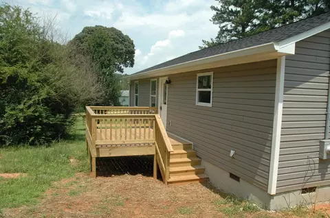 109 Weathers Dr, Lagrange, GA 30240 photo 13