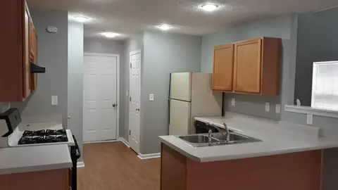 130 Highgate Trl, Covington, GA 30016 photo 8