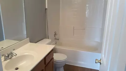 130 Highgate Trl, Covington, GA 30016 photo 16