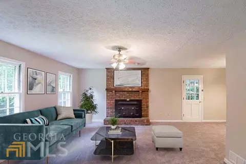 207 Mcrae Dr, Canton, GA 30115 photo 2