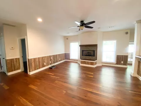 104 Glenn Eagle Pt, Lagrange, GA 30241 photo 6