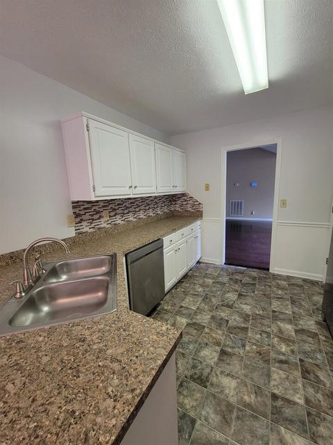 106 Wolverine Ct, Lagrange, GA 30241 photo 12