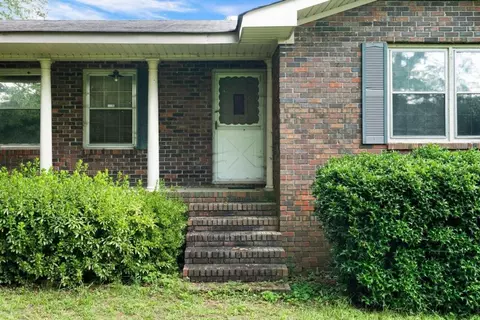 527 Gadsden Rd SW, Cave Spring, GA 30124 photo 4