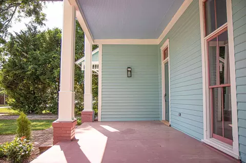 121 E Chappell St, Griffin, GA 30223 photo 6