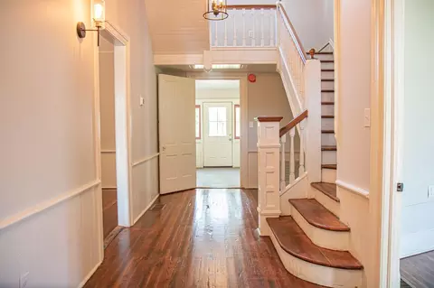 121 E Chappell St, Griffin, GA 30223 photo 9