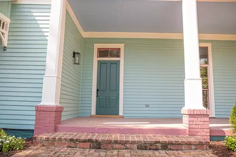 121 E Chappell St, Griffin, GA 30223 photo 5