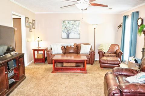 95 Clearwater Dr, Lagrange, GA 30241 photo 12