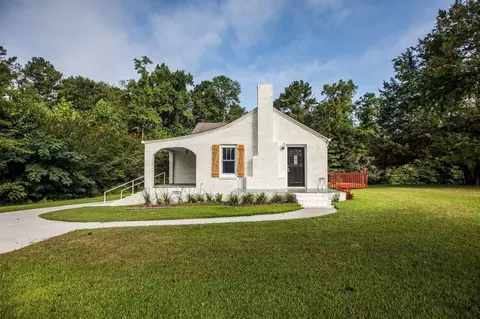 819 College St, Bowdon, GA 30108 photo 2