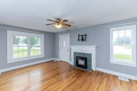 819 College St, Bowdon, GA 30108 photo 8