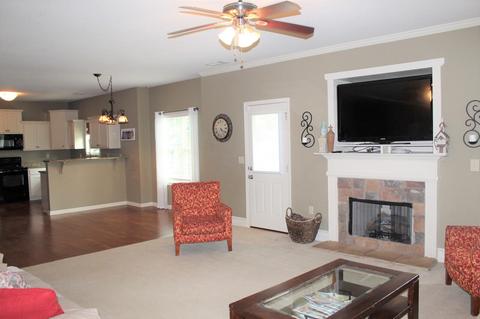 1037 John Lovelace Rd, Lagrange, GA 30241 photo 4