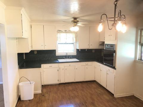 118 Robertson Rd, Lagrange, GA 30241 photo 5