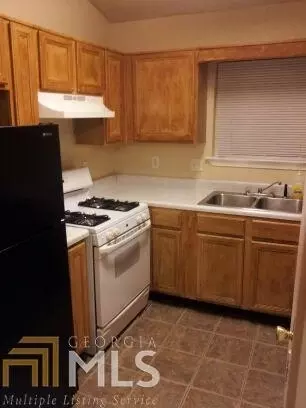 5608 Ruby Run, Stone Mountain, GA 30088 photo 3