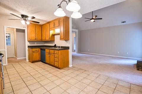 35 Pine Hill Ct, Covington, GA 30016 photo 11