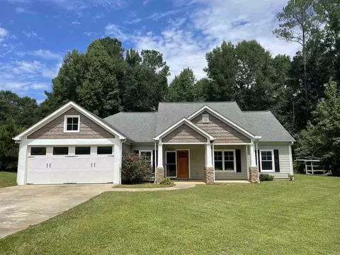 180 Leathea Dr, Lagrange, GA 30241 photo 1