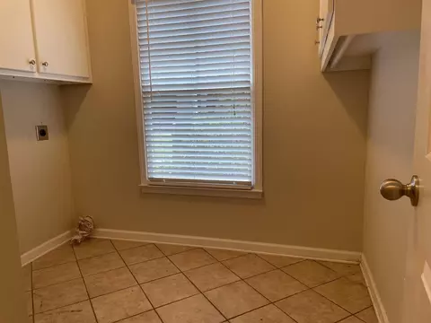 180 Leathea Dr, Lagrange, GA 30241 photo 16