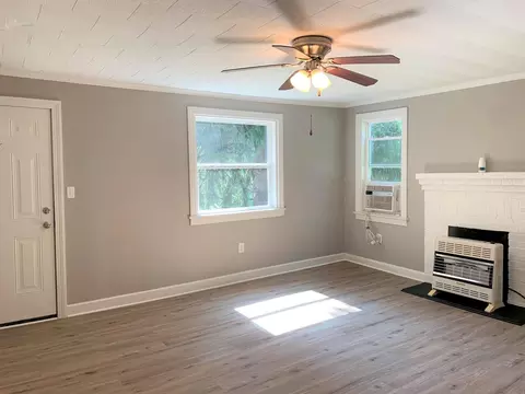 313 Talmadge Dr, Toccoa, GA 30577 photo 4