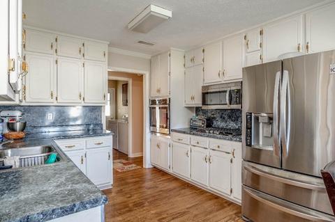 425 Orchard Rd, Rex, GA 30273 photo 6