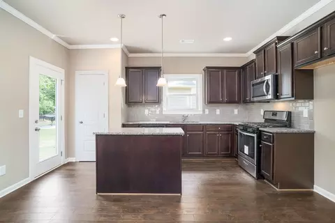 210 Finley Dr, Commerce, GA 30529 photo 11