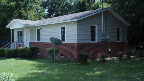 302 Vine St, Dublin, GA 31021 photo 2