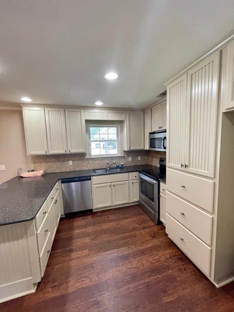 309 Chestnut St, Springfield, GA 31329 photo 6