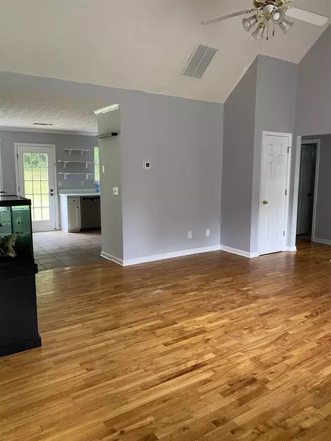 210 Stillwater Ct, Hampton, GA 30228 photo 6