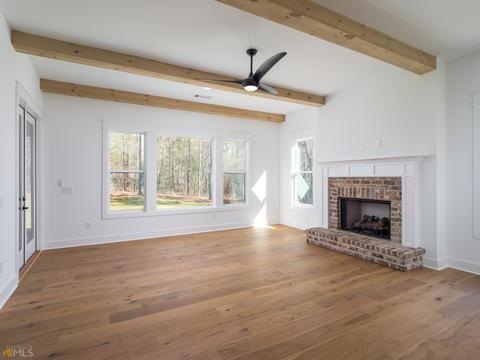 300 Crescent Dr, Forsyth, GA 31029 photo 14