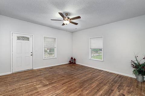 3 Maple St, Covington, GA 30014 photo 4