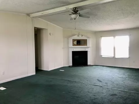 320 Cavalry Ct, Byron, GA 31008 photo 3