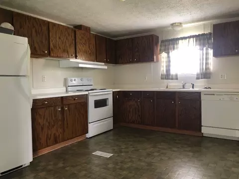 320 Cavalry Ct, Byron, GA 31008 photo 7