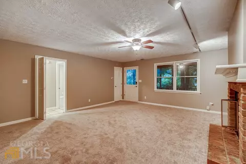 7071 Stephens Ct, Morrow, GA 30260 photo 7