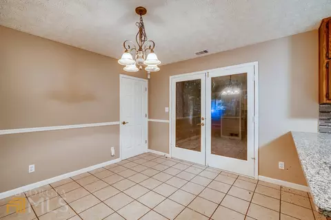 7071 Stephens Ct, Morrow, GA 30260 photo 12