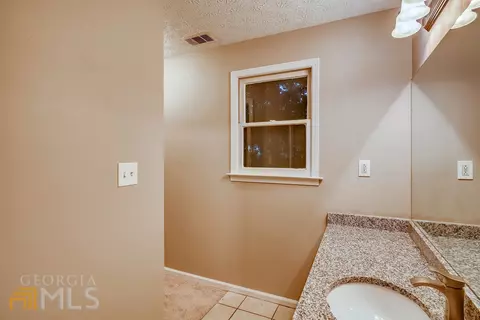 7071 Stephens Ct, Morrow, GA 30260 photo 18
