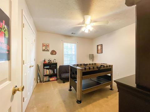 417 Hampton Green Dr, Lagrange, GA 30240 photo 11