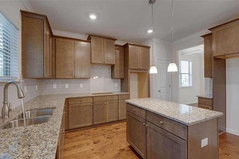 1607 Beckworth Ln, Hampton, GA 30228 photo 2