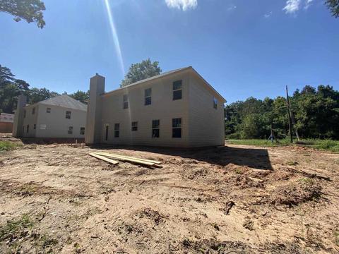296 E Midland Ave, Winder, GA 30680 photo 3