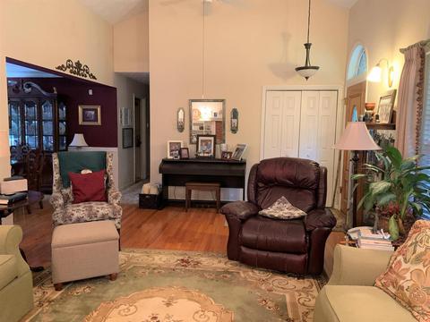 183 Crescent Dr, Toccoa, GA 30577 photo 7
