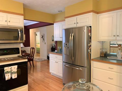 183 Crescent Dr, Toccoa, GA 30577 photo 12