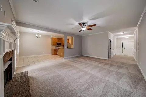 252 Hedgewood Dr, Hampton, GA 30228 photo 5