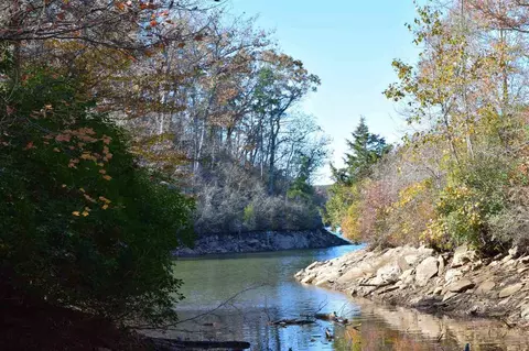 0 Bluffs Cir #LOT 26B & 16, Wedowee, AL 36278