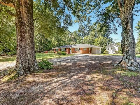 1206 Rose Ln, Toccoa, GA 30577 photo 3