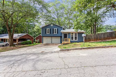 856 Betty Ln, Stone Mountain, GA 30083 photo 1