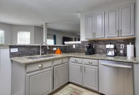 330 Hazelhurst Dr, Covington, GA 30016 photo 15
